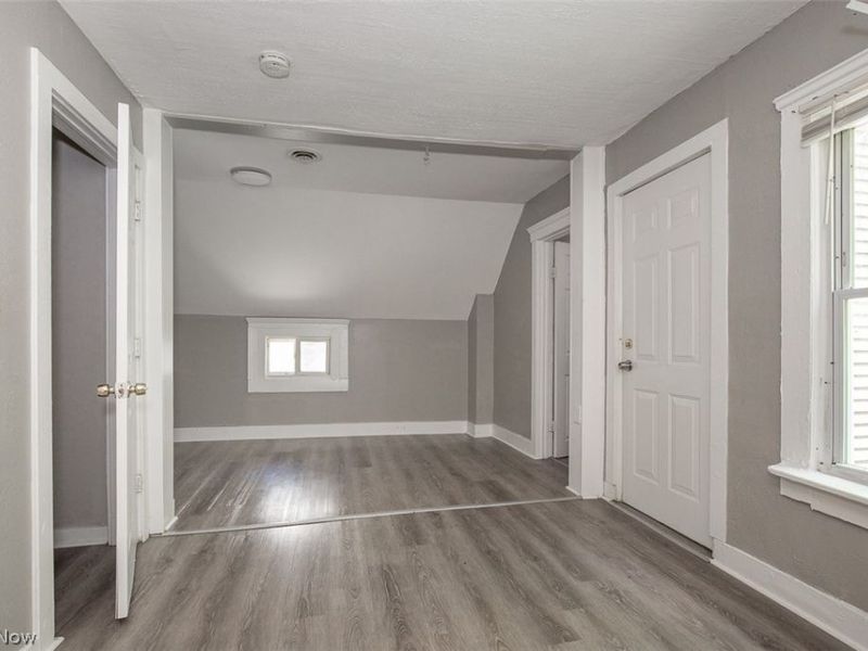 2177 W 81st Street, Cleveland, OH 44102 Photo 24
