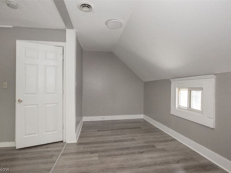 2177 W 81st Street, Cleveland, OH 44102 Photo 25