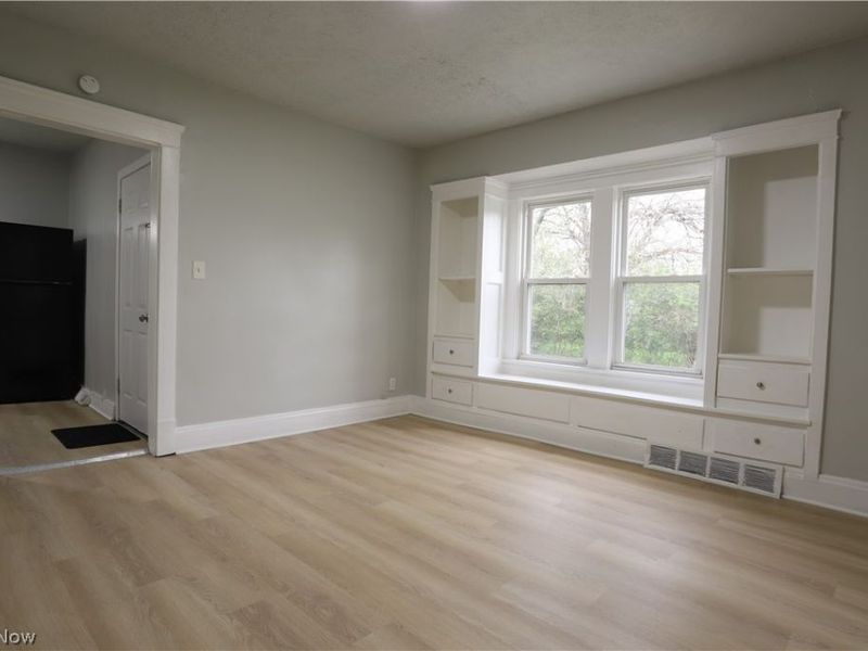 3598 E 149th Street, Cleveland, OH 44120 Photo 2