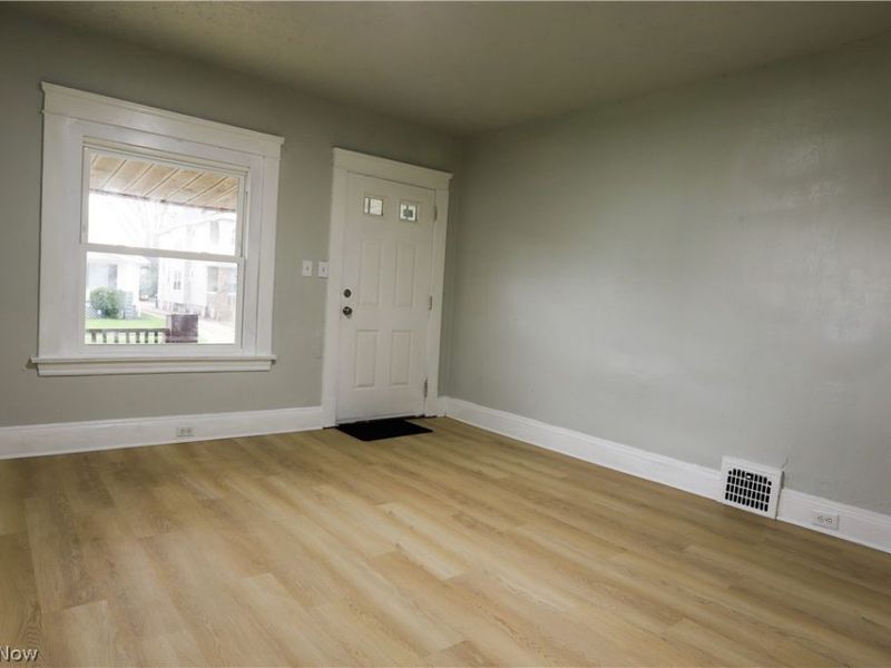3598 E 149th Street, Cleveland, OH 44120 Photo 3