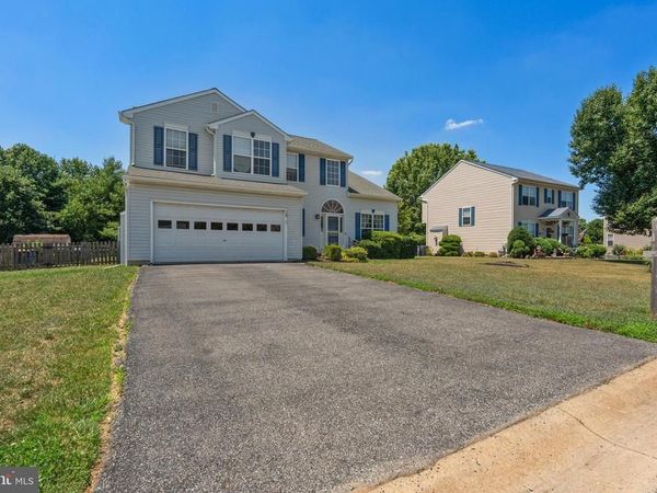 29 WALDEN LANE, DOVER, DE 19904