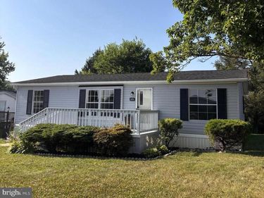 229 LONGWOOD CT W, LANCASTER, PA 17603