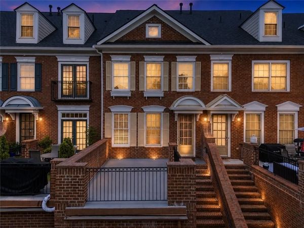 5905 Waters Edge Trail , Roswell, GA 30075