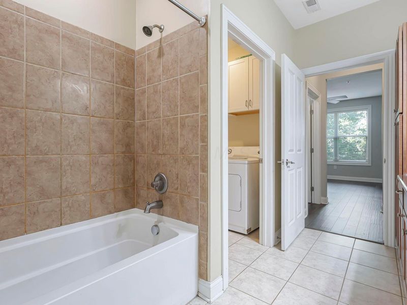 539 W 1st Avenue, Unit 206, Columbus, OH 43215 Photo 17