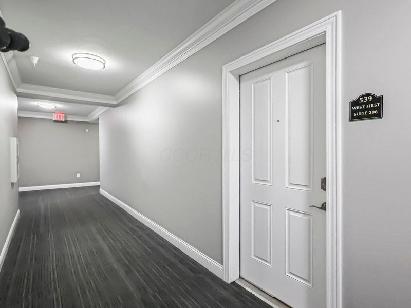 539 W 1st Avenue, Unit 206, Columbus, OH 43215 Photo 2