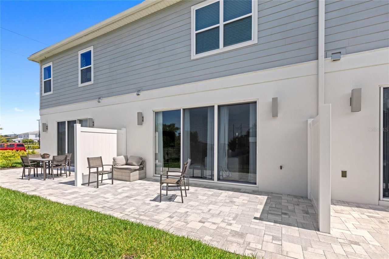 7882 Spectrum Drive , Reunion, FL 34747 Photo