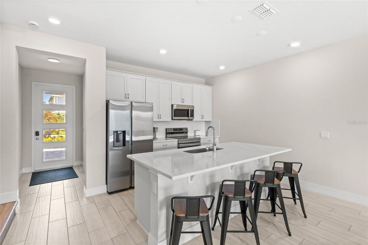 7882 Spectrum Drive , Reunion, FL 34747 Photo