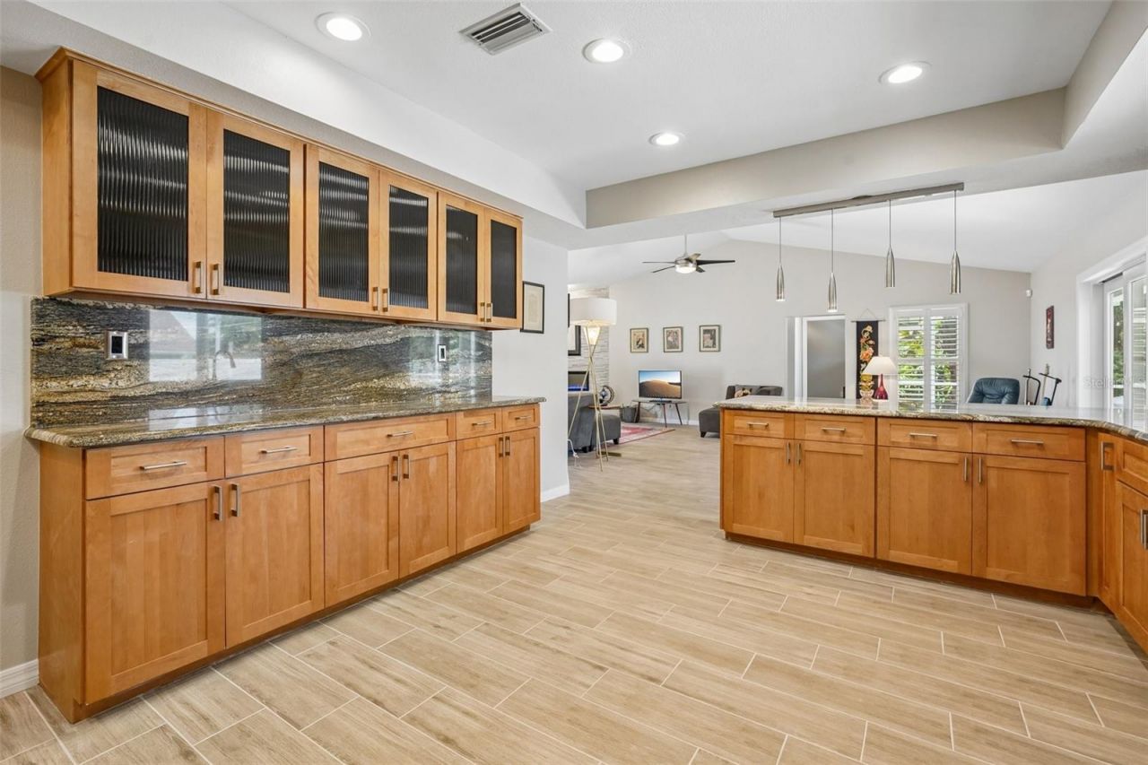 14426 Mark Drive , Largo, FL 33774 Photo