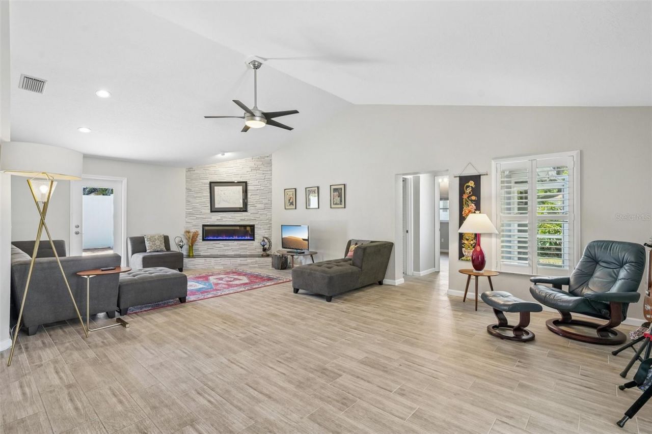 14426 Mark Drive , Largo, FL 33774 Photo