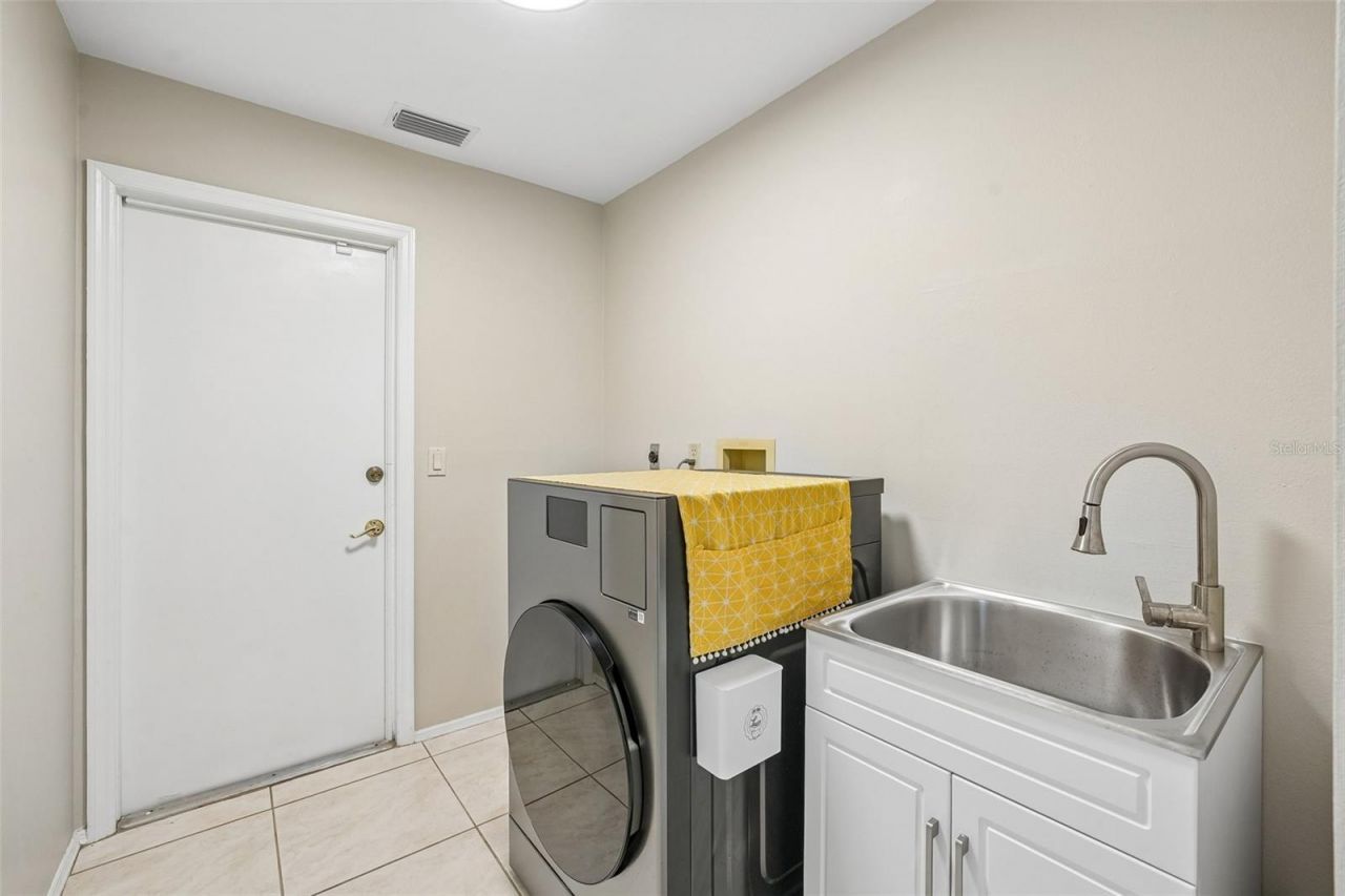 14426 Mark Drive , Largo, FL 33774 Photo
