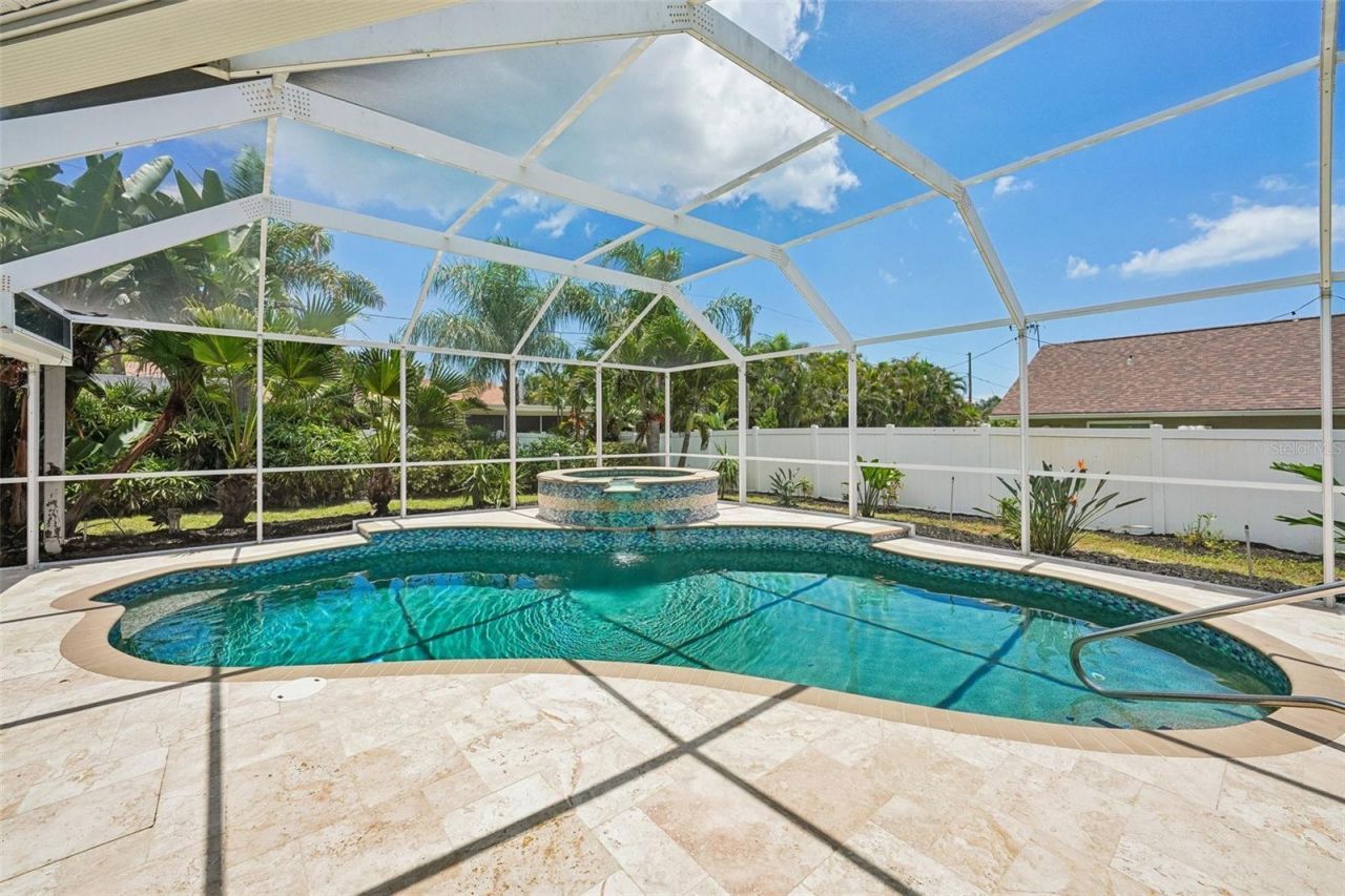 14426 Mark Drive , Largo, FL 33774 Photo