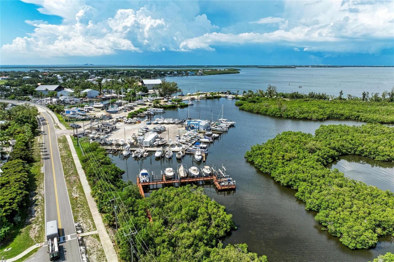 3607 10th Lane W, Palmetto, FL 34221 Photo