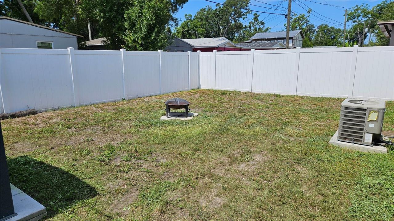 1946 15th Avenue S, Saint Petersburg, FL 33705 Photo