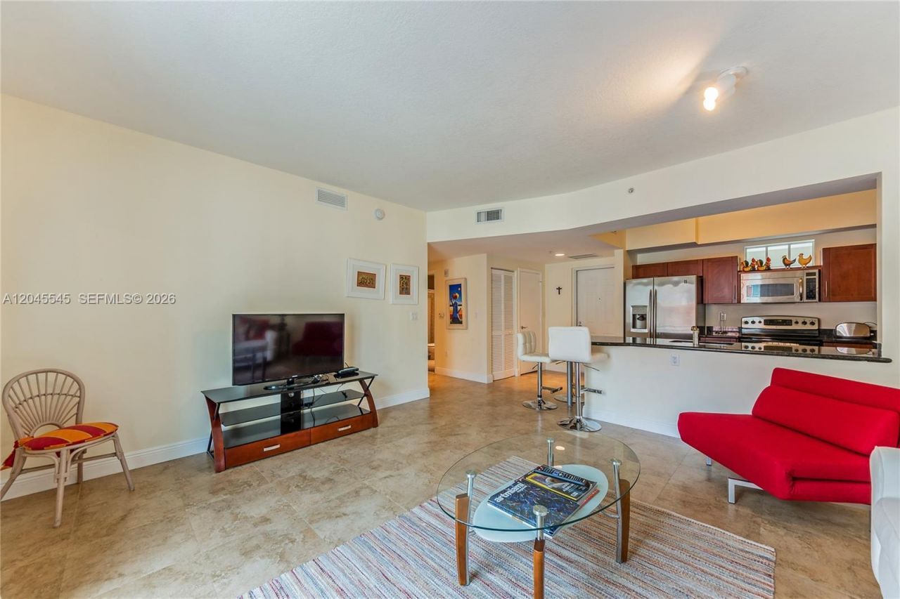 7285 SW 90th St , Unit D409, Miami, FL 33156 Photo