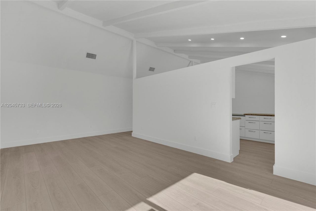 Please Call For Address, Miami, FL 33186 Photo