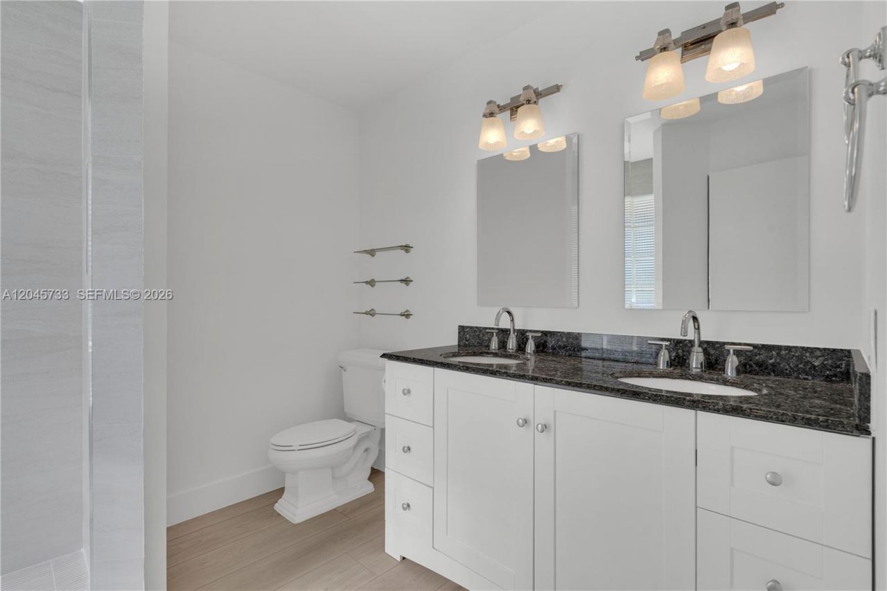 Please Call For Address, Miami, FL 33186 Photo