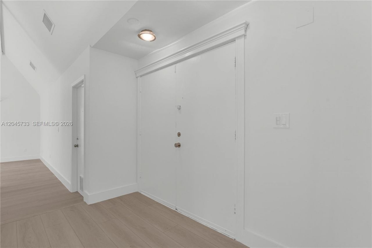 Please Call For Address, Miami, FL 33186 Photo