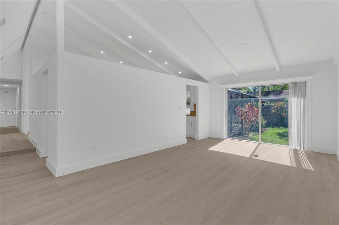 Please Call For Address, Miami, FL 33186 Photo