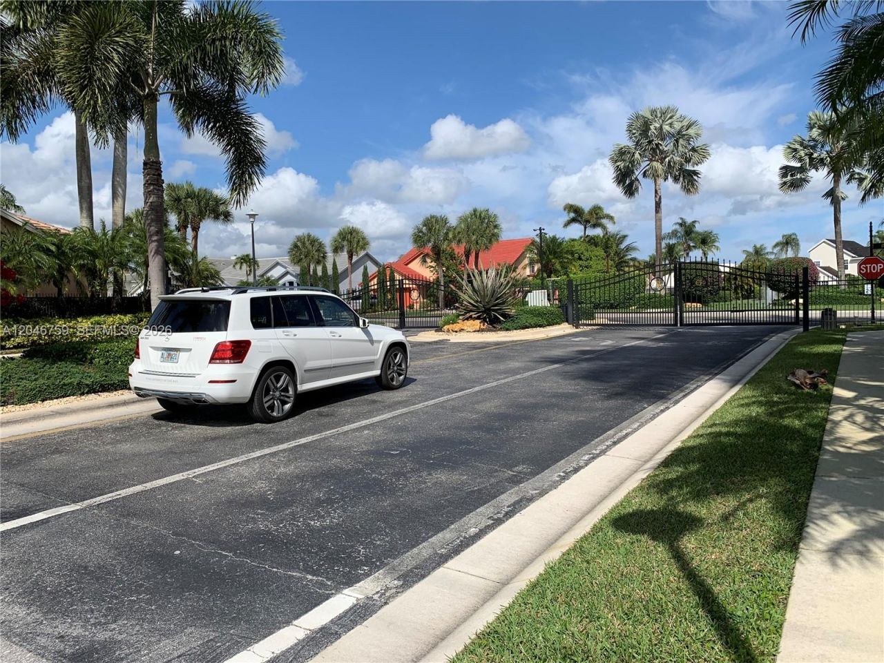 2444 Stonegate Dr, Wellington, FL 33414 Photo