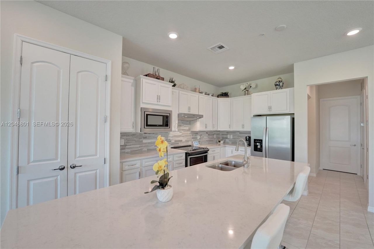 21982 Canadensis Cir , Unit 101, Boca Raton, FL 33428 Photo
