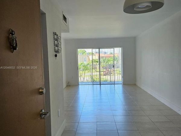 4900 NW 79th Ave , Unit 206, Doral, FL 33166