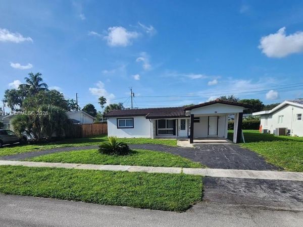 3346 Coolidge St , Hollywood, FL 33021