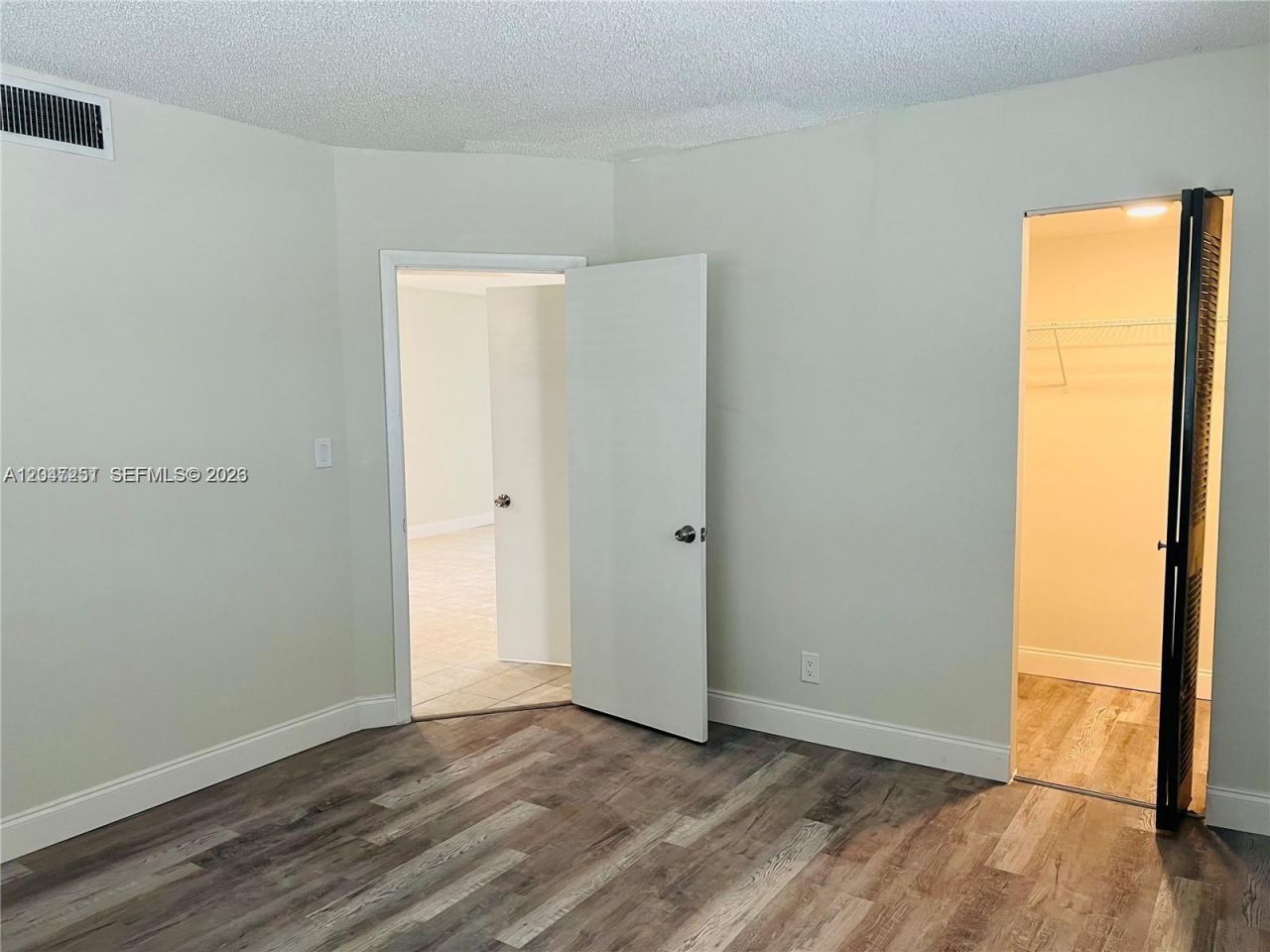 8025 S Colony Cir S, Unit 210, Tamarac, FL 33321 Photo