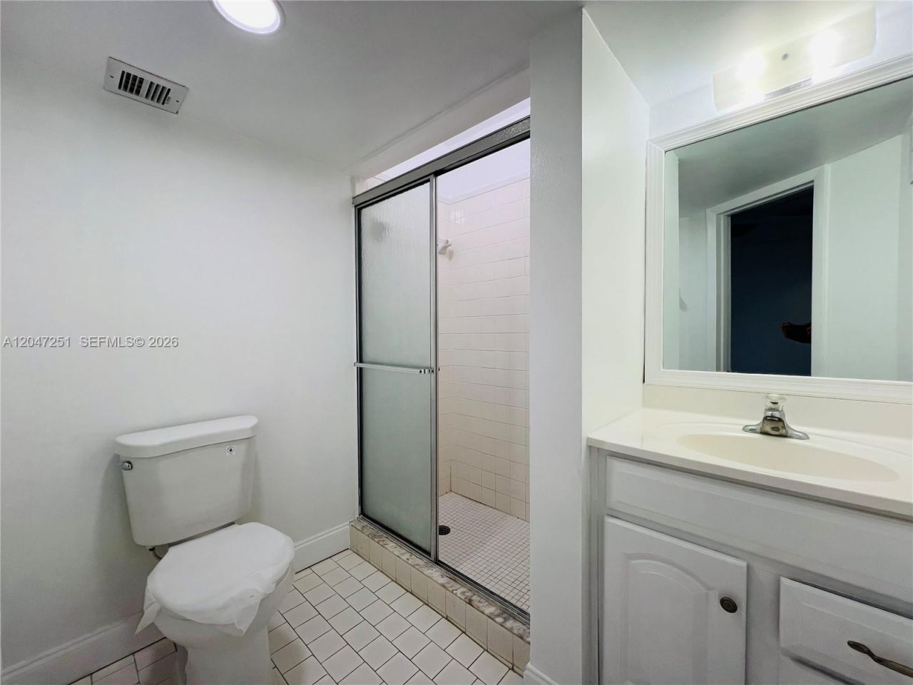 8025 S Colony Cir S, Unit 210, Tamarac, FL 33321 Photo