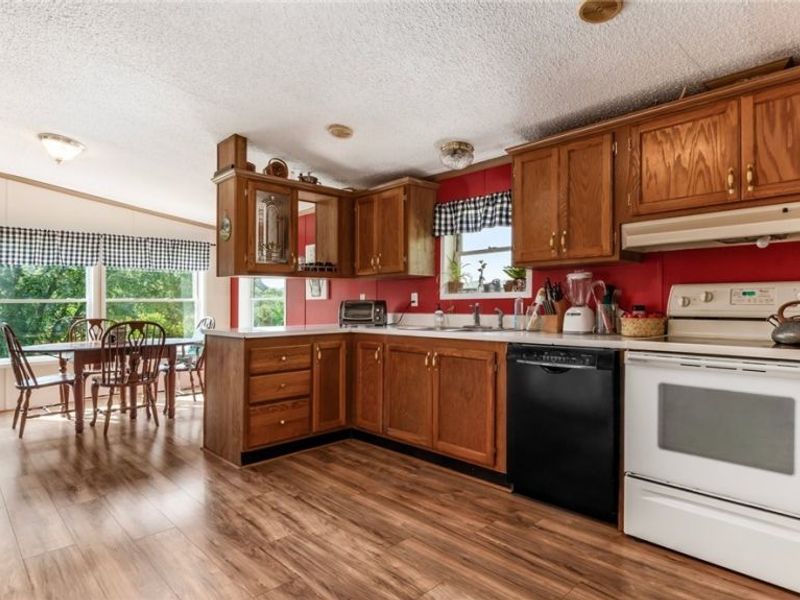 62496 Leatherwood Road, Cambridge, OH 43725 Photo 14