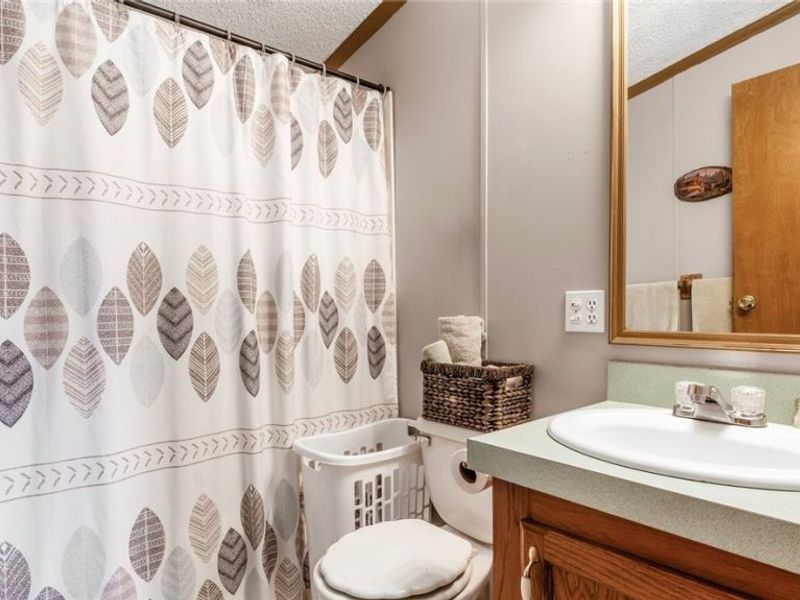 62496 Leatherwood Road, Cambridge, OH 43725 Photo 28