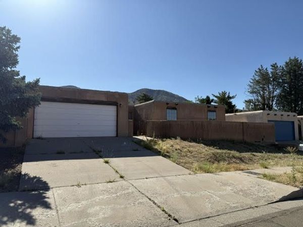 4100 Cibola Village Drive NE, Albuquerque, NM 87111