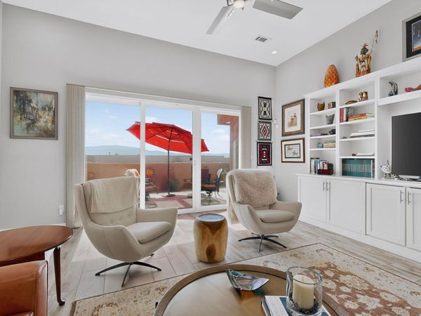 52 Wind Road NW, Albuquerque, NM 87120