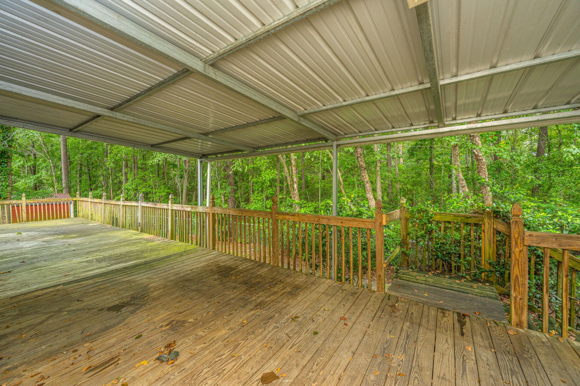100 Autumn Lane Photo 46