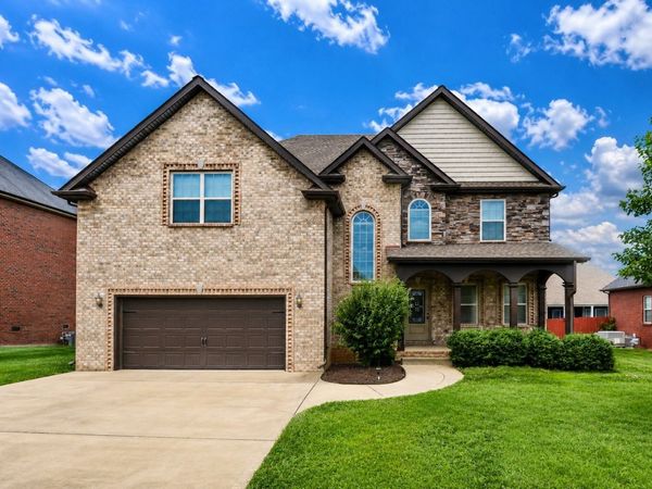 413 Clover Meadows Ct , Clarksville, TN 37043