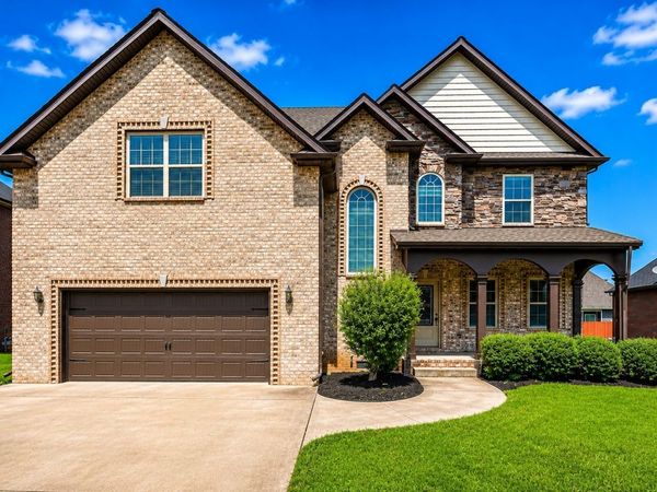 413 Clover Meadows Ct , Clarksville, TN 37043
