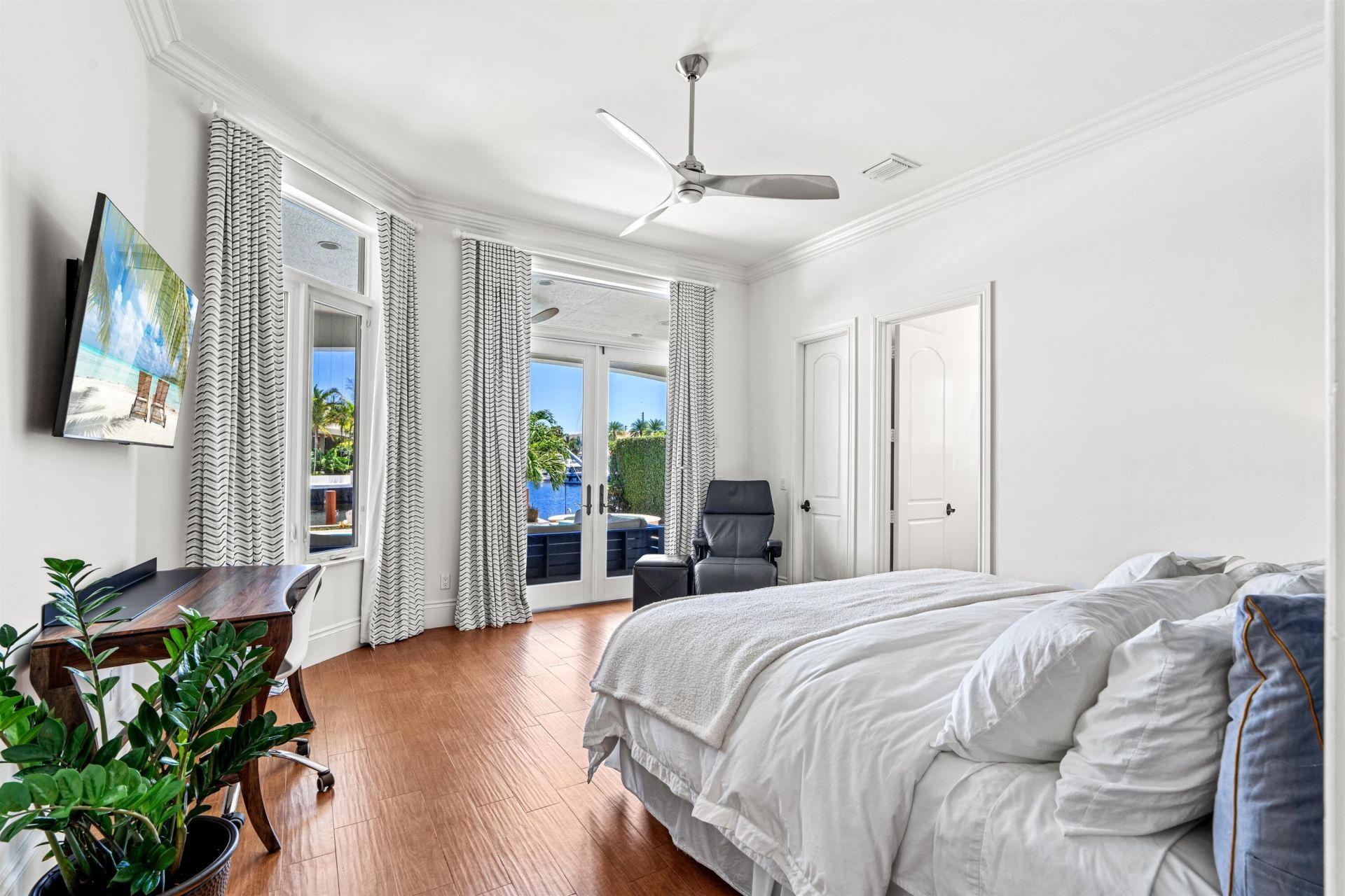 2320 NE 34th Court, Lighthouse Point, FL 33064 Photo