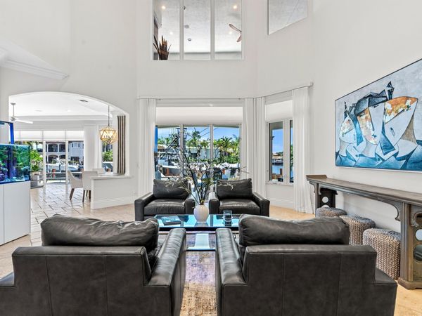 2320 NE 34th Court, Lighthouse Point, FL 33064