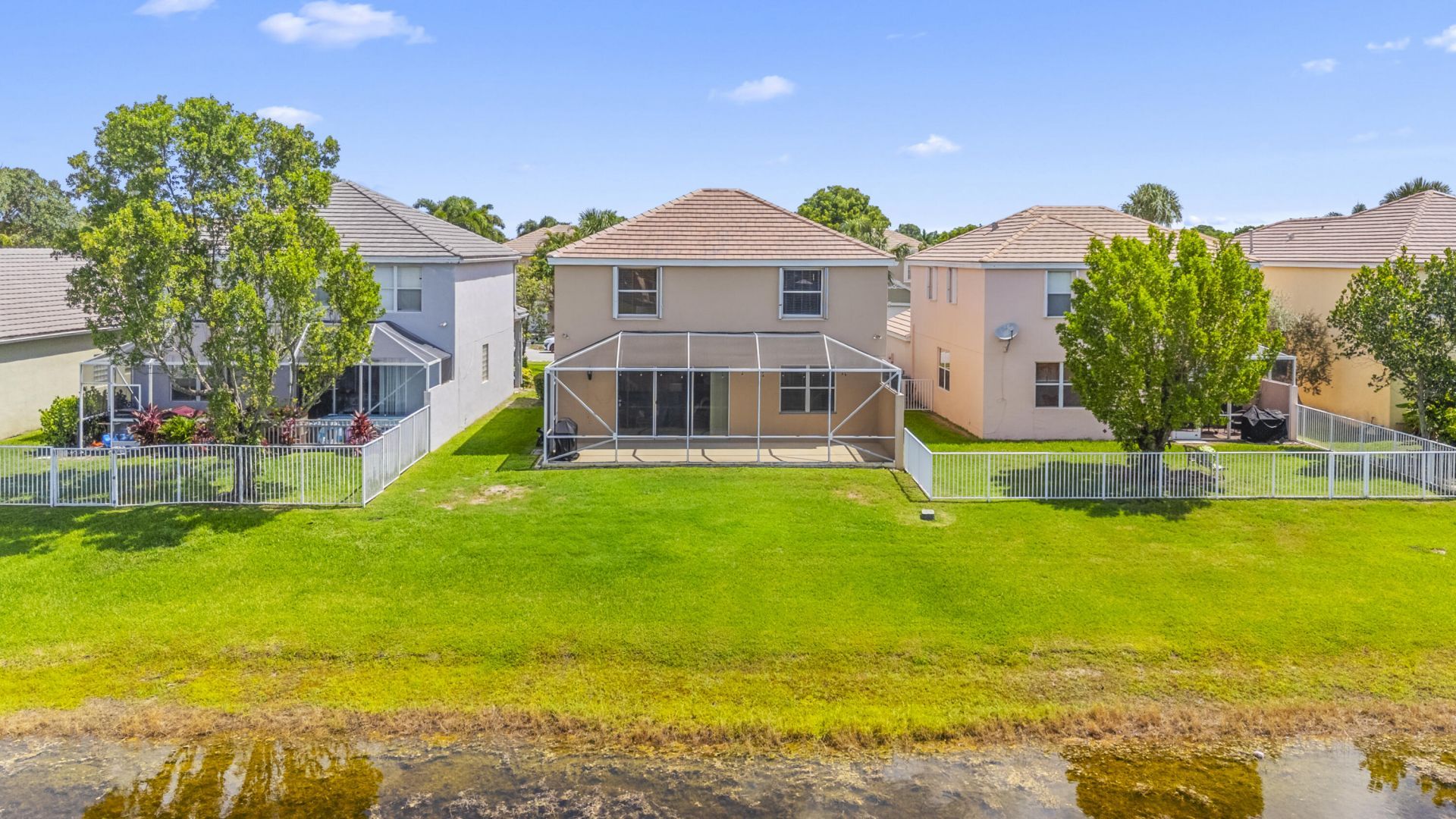 143 Hamilton Terrace, Royal Palm Beach, FL 33414 Photo