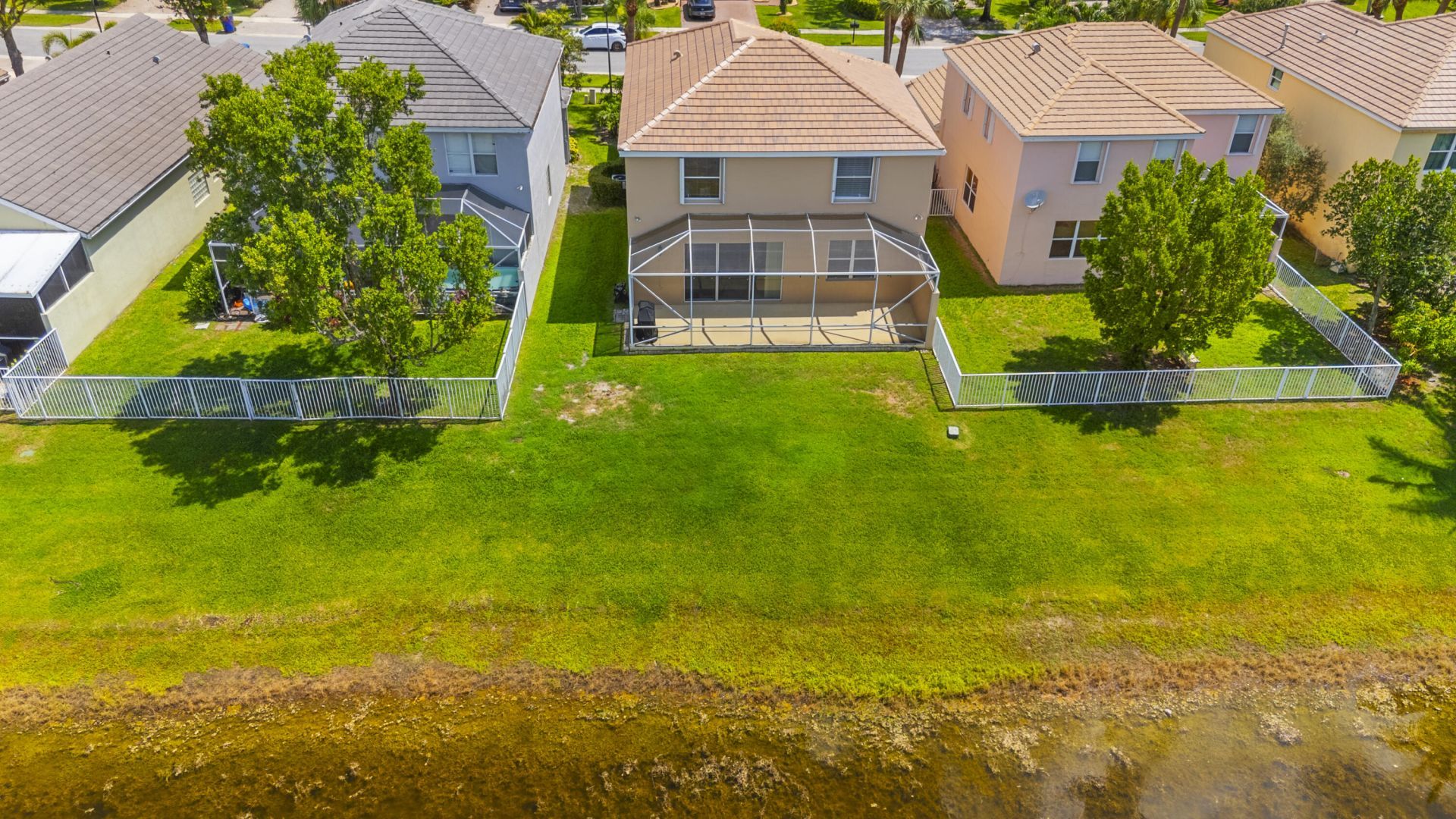 143 Hamilton Terrace, Royal Palm Beach, FL 33414 Photo