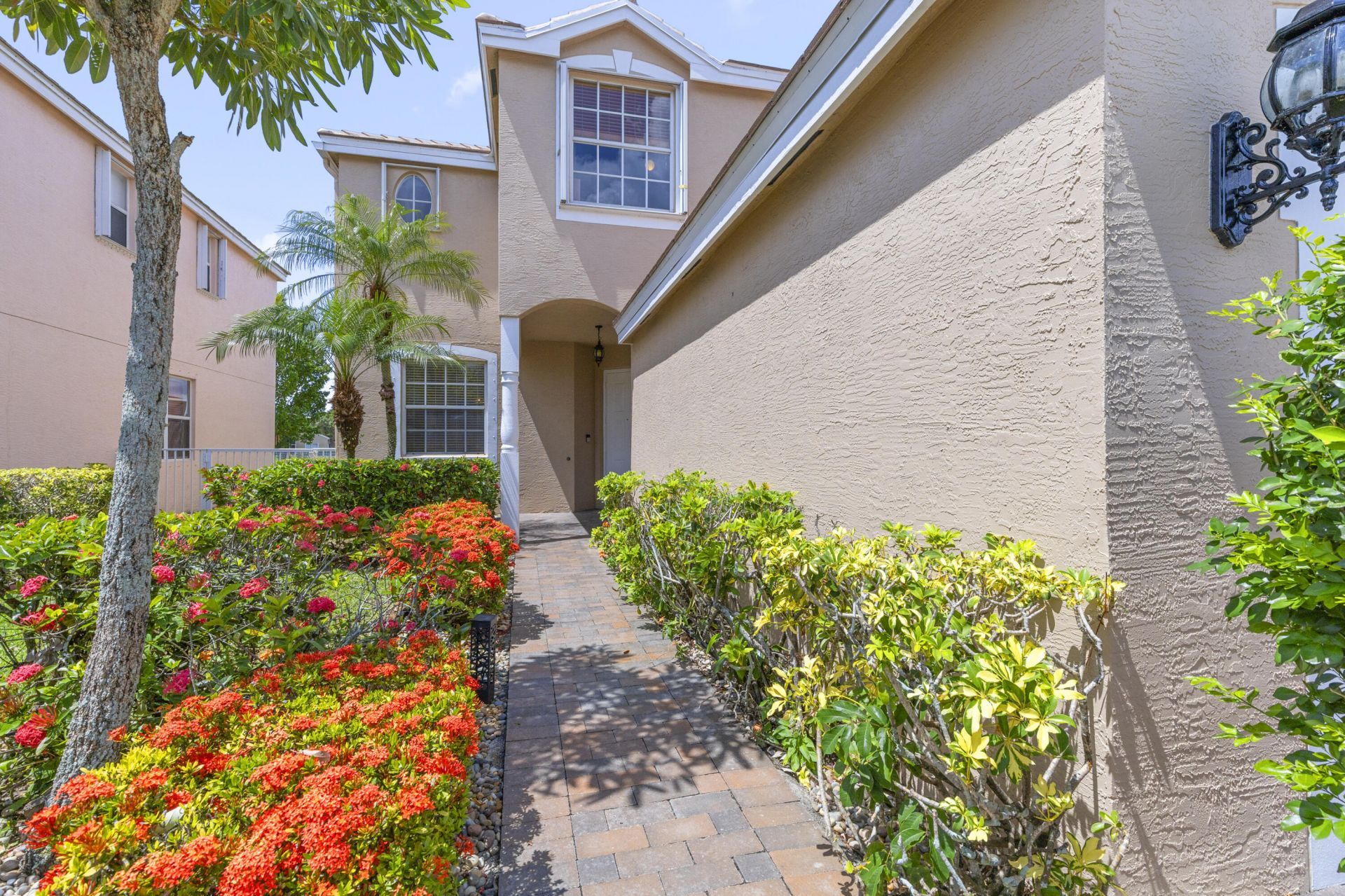 143 Hamilton Terrace, Royal Palm Beach, FL 33414 Photo