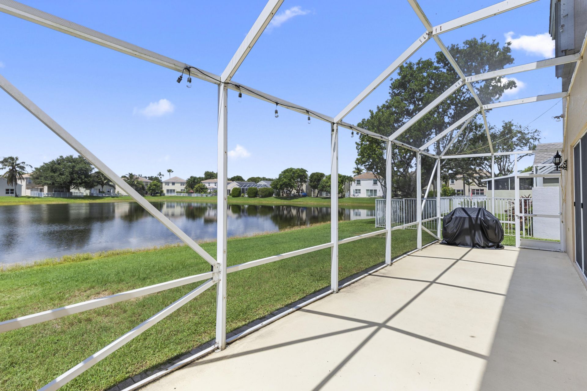 143 Hamilton Terrace, Royal Palm Beach, FL 33414 Photo