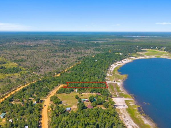 00 Lakeside Drive , Chipley, FL 32428