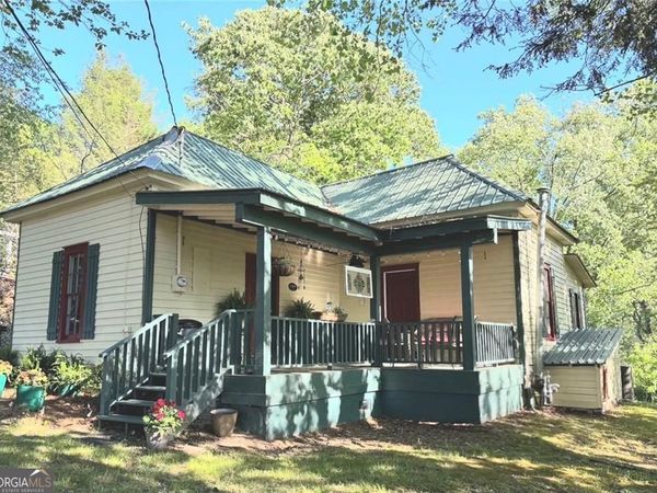118 E Oak Street, East Ellijay, GA 30540