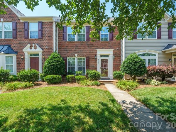 8165 Bridgegate Drive, Huntersville, NC 28078