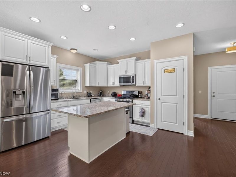 483 S Marigold Lane, Kent, OH 44240 Photo 7