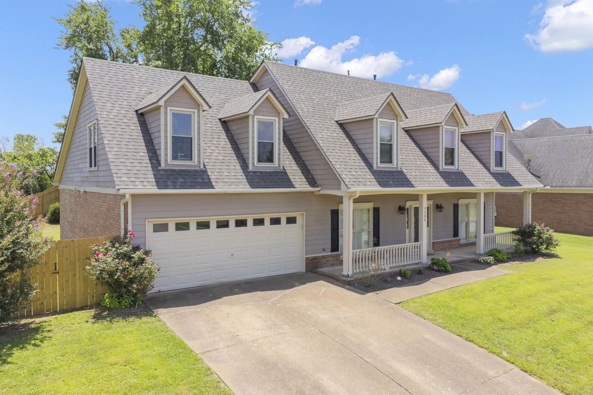 9045 Chimneyrock Blvd, Cordova, TN 38016 Main Photo