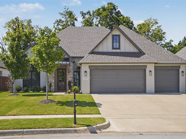 7009 E Oakland Street, Broken Arrow, OK 74014