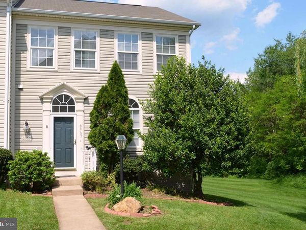 6863 DRIFTON COURT, CENTREVILLE, VA 20121
