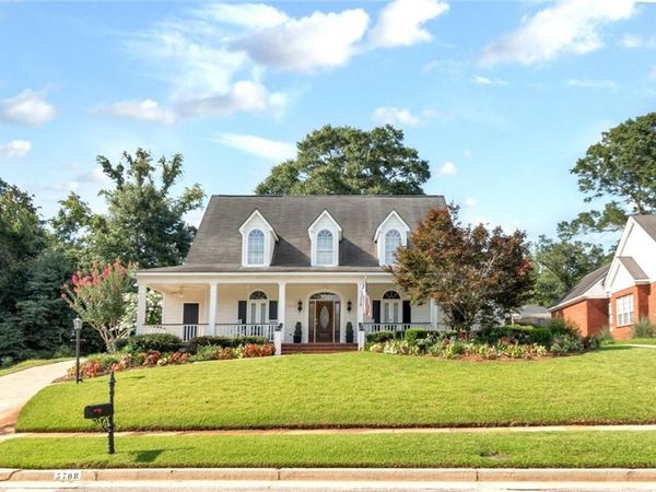 5708 Oakleigh Trace Court , Mobile, AL 36693