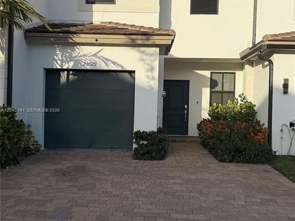 23013 SW 128th Pl , Miami, FL 33170